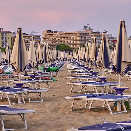 Three Bedroom Close To The Sea Bibione