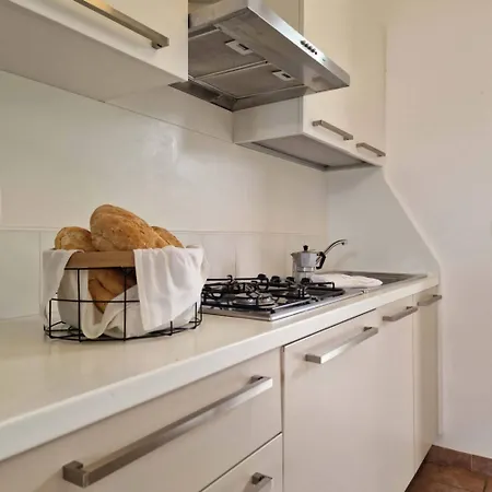 Apartament Three Bedroom Close To The Sea