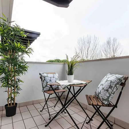 Three Bedroom Close To The Sea Apartament Bibione