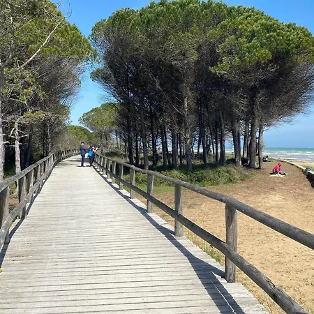 Apartament Three Bedroom Close To The Sea *